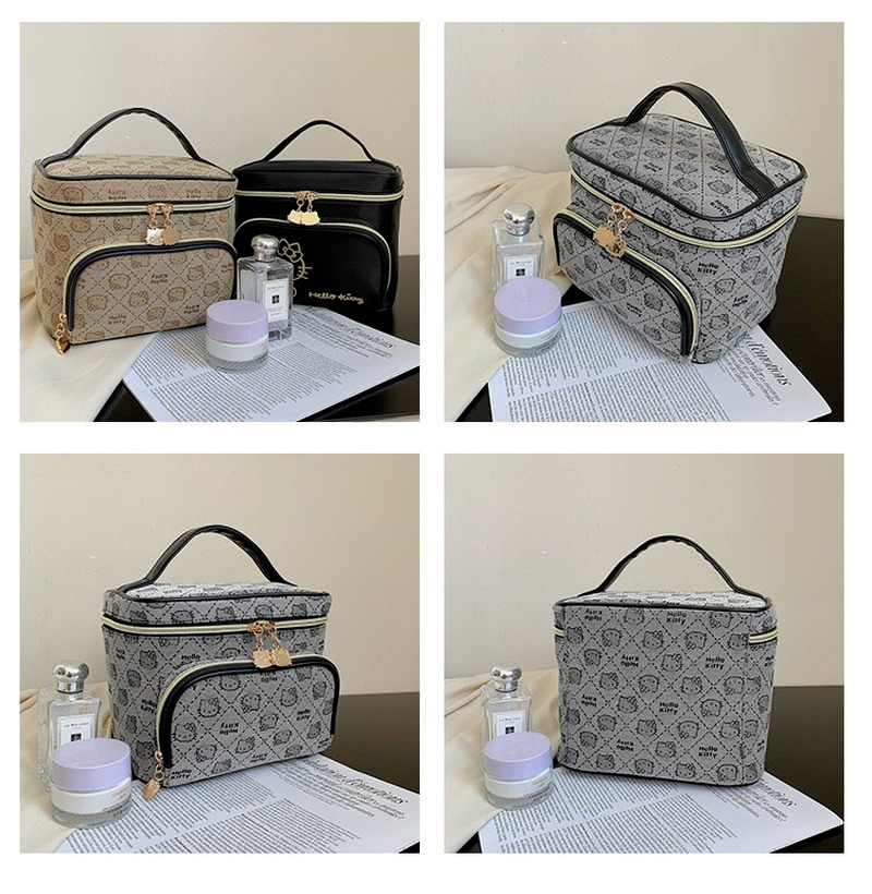 Hello Kitty Makeup Bag - ÅlandWell
