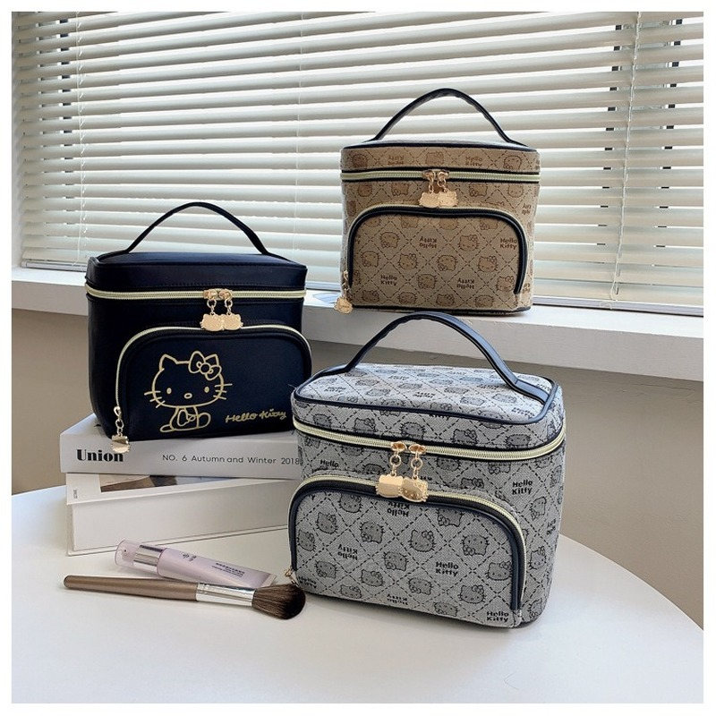 Hello Kitty Makeup Bag - ÅlandWell